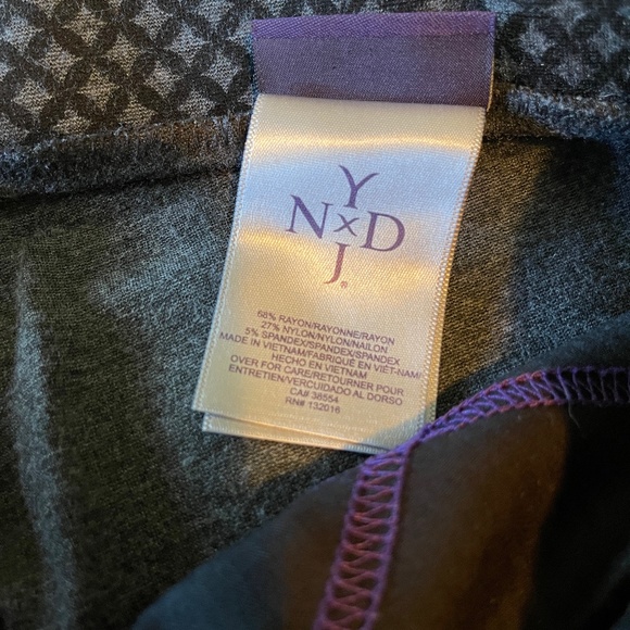 NYDJ Not Your Daughters Stretch Black/Grey Jeans Pants Patterned. Size 4P NWOT! - Picture 5 of 6